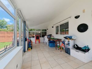 Photo 7- click for photo gallery